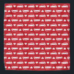 Bandana Mini Coeurs de voiture rouge<br><div class="desc">Mini Coopers jumelés à un coeur. Si vous désirez des couleurs ou des tailles différentes,  veuillez me le faire savoir ! Fabriqué pour tous ceux qui aiment les voitures britanniques classiques,  notamment Austin Mini,  Morris Mini,  etc.</div>