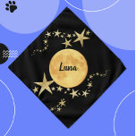 Bandana Moon Luna Gold Stars Animaux de compagnie personna<br><div class="desc">Black & Gold Moon Luna and Stars Personalized Pet Neckwear Bandana dispose d'une pleine lune/luna avec étoiles or sur un arrière - plan noir qui imite le ciel nocturne. Personnalisez avec le nom de votre animal de compagnie. Ce bandana d'animal de compagnie travaille pour un chien, un chat, un lapin...</div>