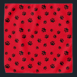 Bandana Motif Empreinte de patte noir en rouge<br><div class="desc">Montrez combien vous aimez les animaux avec ce mignon bandana à motif empreinte de patte noir. Montré ici en rouge,  il semble aussi impressionnant avec d'autres arrière - plans plus légers. Parie que votre animal de compagnie aura l'air adorable le porter!</div>