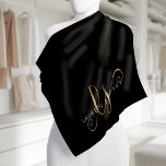 Bandana Script féminin Black Gold moderne Monogramme<br><div class="desc">Script Feminine Noir Moderne Monogrammé Bandana. Personnalisez facilement ce bandana élégant moderne avec votre monogramme et votre nom personnalisés.</div>