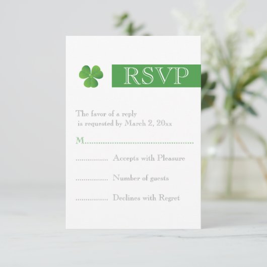 Bande moderne & trèfle vert Mariage irlandais RSVP (Debout devant)