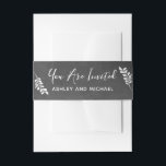 Bandeau De Faire-part Chalkboard & Botanical Vous Êtes Invité Écriture M<br><div class="desc">Ce design mariage sophistiqué mais rustique présente une image arrière - plan en damier texturé sur les côtés avec une simple aquarelle botanique. J'ai ajouté un script décontracté d'écriture manuscrite pour rendre un graphique représentant les mots "You Are Invited". Vos données personnelles sont facilement ajoutées à l'aide du champ modèle....</div>