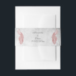 Bandeau De Faire-part Mariage rose Peacock<br><div class="desc">Personnalisez votre papeterie mariage pour les invités avec un ensemble de Pink Peacock Faire-part de mariage Belly Band. Le design de la bande de ventre présente un paon élégant contre un feuillage délicat et un arrière - plan grunge. Personnalisez avec les noms du marié et de la mariée avec la...</div>