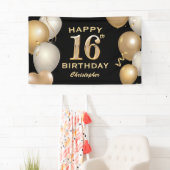 Banderoles 16e fête d'anniversaire Ballons noirs et or (En situation)