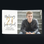 Banderoles 21e anniversaire moderne noir et or photo collage<br><div class="desc">Bonjour à 21 ans 21e anniversaire moderne noir et or photo collage invitation. Conception de texte de script moderne. Partie d'une collection.</div>