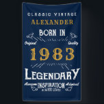 Banderoles 40th Birthday Born 1983 Ajouter Nom Legend Blue Go<br><div class="desc">Bannière d'anniversaire personnalisée. Ajoutez le nom à cette bannière d'anniversaire d'impression rétro de style vintage. Modifiez le nom et l'année avec le modèle fourni. Un magnifique mur d'anniversaire bleu personnalisé accroché à la typographie vintage blanche et or. Plus de cadeaux et de fournitures de fête disponibles avec le design "légendaire"...</div>