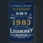 Banderoles 40th Birthday Born 1983 Ajouter Nom Legend Blue Go<br><div class="desc">Bannière d'anniversaire personnalisée. Ajoutez le nom à cette bannière d'anniversaire d'impression rétro de style vintage. Modifiez le nom et l'année avec le modèle fourni. Un magnifique mur d'anniversaire bleu personnalisé accroché à la typographie vintage blanche et or. Plus de cadeaux et de fournitures de fête disponibles avec le design "légendaire"...</div>