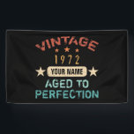 Banderoles 50th Birthday Party 1972 Ajouter Votre Nom<br><div class="desc">Célébrez un âge marquant avec ces fournitures de fête d'anniversaire personnalisées. Personnalisez-les en ajoutant le nom de la personne qui a donné naissance à votre enfant. Des idées d'anniversaire cool pour papa ou les hommes.</div>