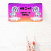 Banderoles Anniversaire de la licorne rose vibre (Insitu)