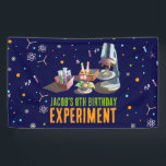 Banderoles Anniversaire des sciences<br><div class="desc">Transformez votre expérience culinaire avec notre bannière scientifique captivante ! Immergez-vous dans le monde de la chimie avec un ensemble de chimie fascinant sur un arrière - plan de marine profonde. L'ajout de couleurs néons crée une touche dynamique et élégante, faisant de cette bannière un choix parfait pour ceux qui...</div>