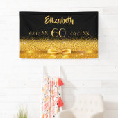 Banderoles Anniversaire fête noir or élégant nom (En situation)