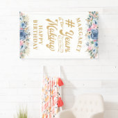 Banderoles Anniversaire Floral Retro Script ANNÉES DANS LA FA (En situation)