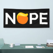 Banderoles Anti-Trump - Nope Edition (Salon professionnel)