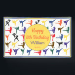Banderoles Arts martiaux Karate Kids Happy 8th Birthday Banne<br><div class="desc">Silhouettes de karaté coloré moderne pour compléter le gamin karaté de la maison dans sa fête d'anniversaire avec un thème de fête sportive. Fêtons une fête unique et originale avec ce design amusant d'arts martiaux. Super mignon et le complément parfait pour une grande fête d'anniversaire karaté. Personnalisez la date, l'âge...</div>