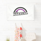 Banderoles Asexuel et Fier (En situation)