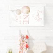 Banderoles Balcons Parties scintillant rose 1er anniversaire (En situation)