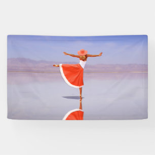 Banderoles Ballerina Dancing on the Beach