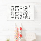 Banderoles Bienvenue Dans Notre Maison Hantée (En situation)