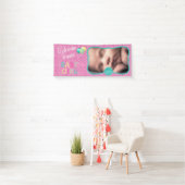 Banderoles Bienvenue Pois de la petite fille (En situation)