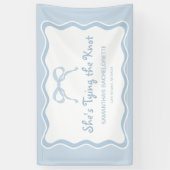 Banderoles Bleu Bow Shes Attache le noeud Bachelorette Party (Vertical)