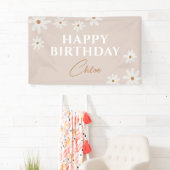 Banderoles Boho Retro Lumière Brown Daisy Floral Joyeux Anniv (En situation)