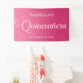 Banderoles Chaud rose Quinceañera Anniversaire Élégant Script (En situation)