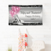 Banderoles Chaussure à talon haute rose Noir Anniversaire (En situation)