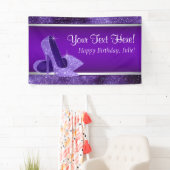 Banderoles Chaussure violet haute talon fête d'anniversaire (En situation)