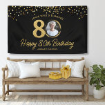 Banderoles Chic Black Gold 80th Birthday Party Photo personna<br><div class="desc">Célébrez un 80ème anniversaire spécial avec cette élégante bannière de confetti en parties scintillant noir et faux or, personnalisée avec une photo et texte personnalisé en calligraphie script chic. Une façon élégante et moderne de souligner cet anniversaire marquant, parfait pour les fêtes adultes avec une touche tendance mais classique, élégant...</div>