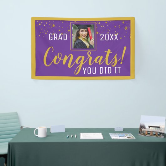 Banderoles Confetti Violet Et Or Congrats Grad 2020 Photo (Salon professionnel)