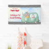 Banderoles Deux Fast Elephant Dog Race Car 2e HBD Party (En situation)
