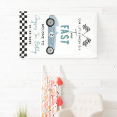 Banderoles Deux Fast Race Car Boy 2e fête d'anniversaire (En situation)