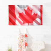 Banderoles Drapeaux du Canada et des États-Unis (En situation)