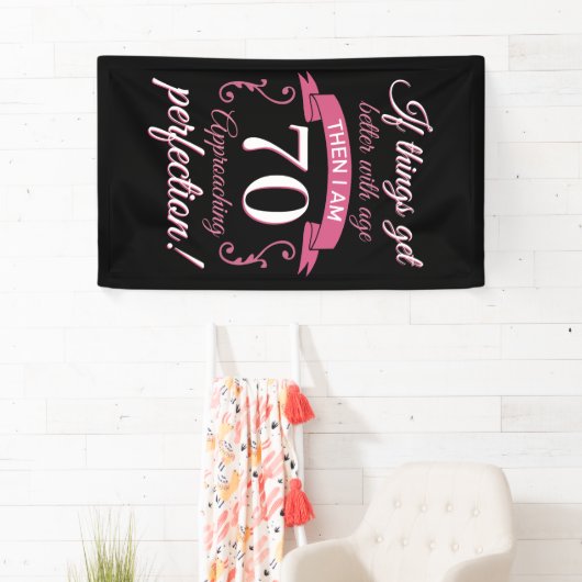 Banderoles Drôle 70e anniversaire 'Perfection' (En situation)