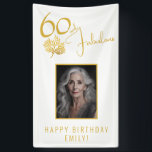 Banderoles Elégant 60 et Fabulous Twigs 60th Birthday Photo<br><div class="desc">Élégant 60 et Fabulous Gold Twigs 60e anniversaire Photo fond bannière. 60 et texte fabuleux en écriture dorée tendance et une brindille d'or élégante avec des feuilles sur un arrière - plan blanc. Personnalisez-le avec votre nom et votre photo,  et faites un élégant panneau d'anniversaire personnalisé.</div>