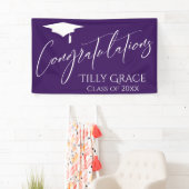 Banderoles Félicitations Graduate Class of Dark Purple (En situation)