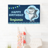 Banderoles Fête d'anniversaire requin (En situation)