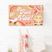 Banderoles Five est Vibe Retro Anniversaire Banner (En situation)