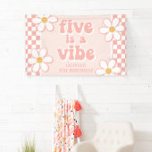 Banderoles Five is a Vibe Pink Daisy Checker (En situation)