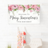 Banderoles Fleur rose et blanche 70e anniversaire Accueil (En situation)