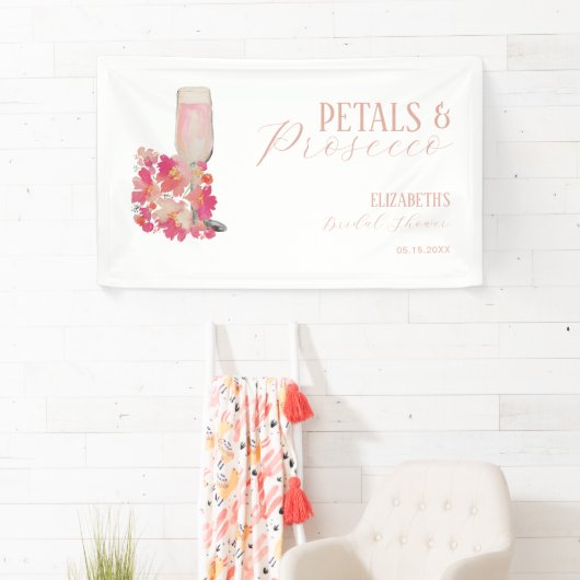 Banderoles Fond de toilette de mariage Petals & Prosecco Rose (En situation)