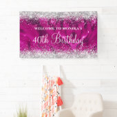 Banderoles Glittery Hot Pink Silver 40e anniversaire Bienvenu (En situation)