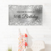 Banderoles Glittery Silver Foil 50e anniversaire Bienvenue (En situation)