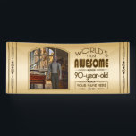 Banderoles Gold 90th Birthday World's Best Custom Photo Frame<br><div class="desc">Célébrez l'anniversaire marquant de votre aîné préféré avec ce cadeau classe qui leur rappelle à quel point ils sont fabuleux. Des lignes et des tons clairs de brun, d'or et de crème composent ce cadre simple mais élégant qui peut être customisé avec votre photo, nom, initiales ou autre texte favori....</div>