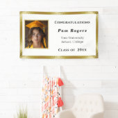 Banderoles Graduation Gold Satin Élégant (En situation)