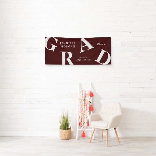 Banderoles graduation lettres gras couleurs de l'école (En situation)