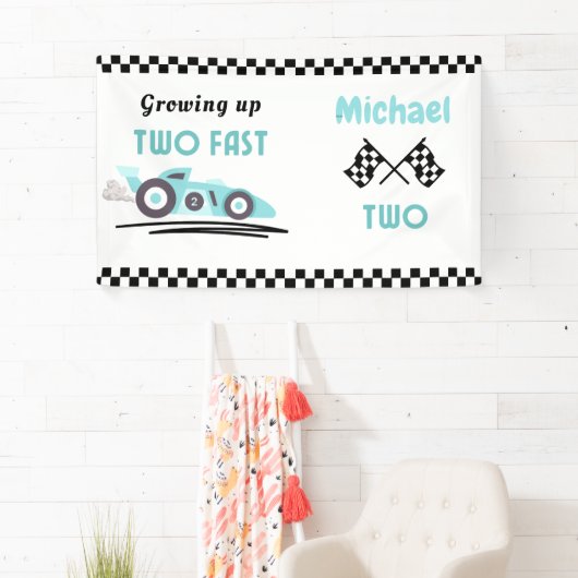 Banderoles Grosse deux voitures de course rapide garçon 2e an (En situation)