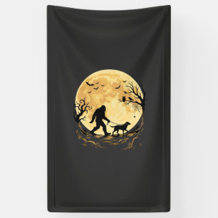 Banderoles Halloween Bigfoot Labrador qui marche sous la plei