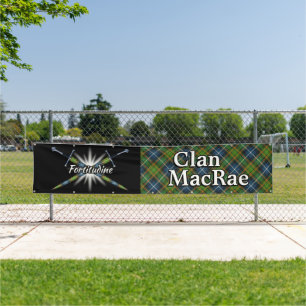 Banderoles Highland Festival Clan MacRae Tent