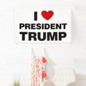 Banderoles I Love Président Trump Heart (En situation)